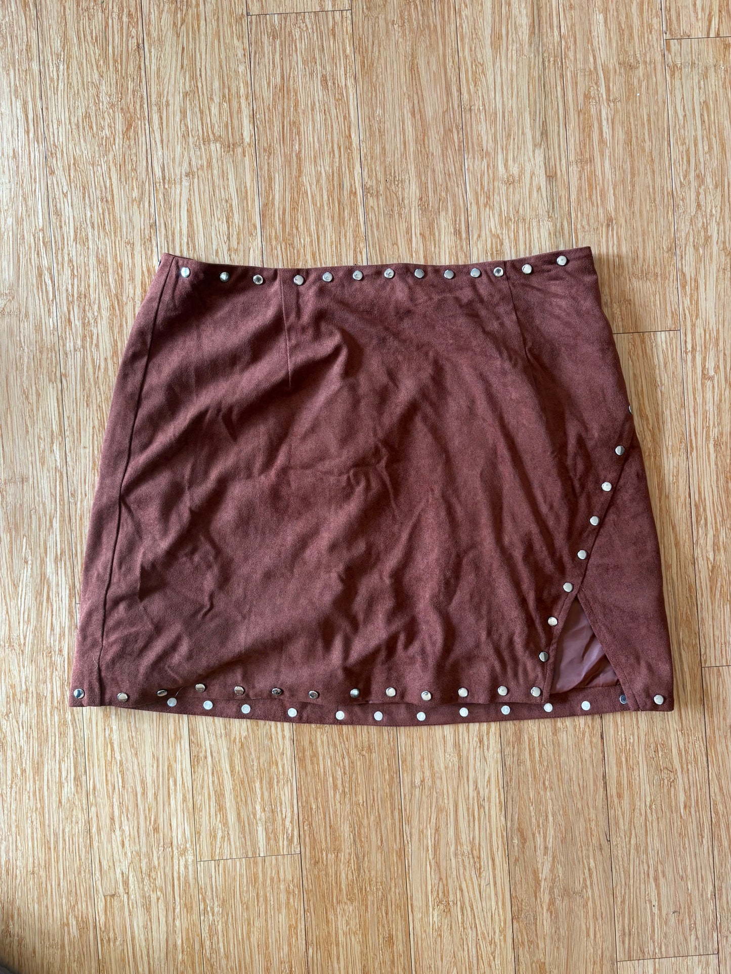 Women's Lulu's Suede Mini Skirt - Size XL