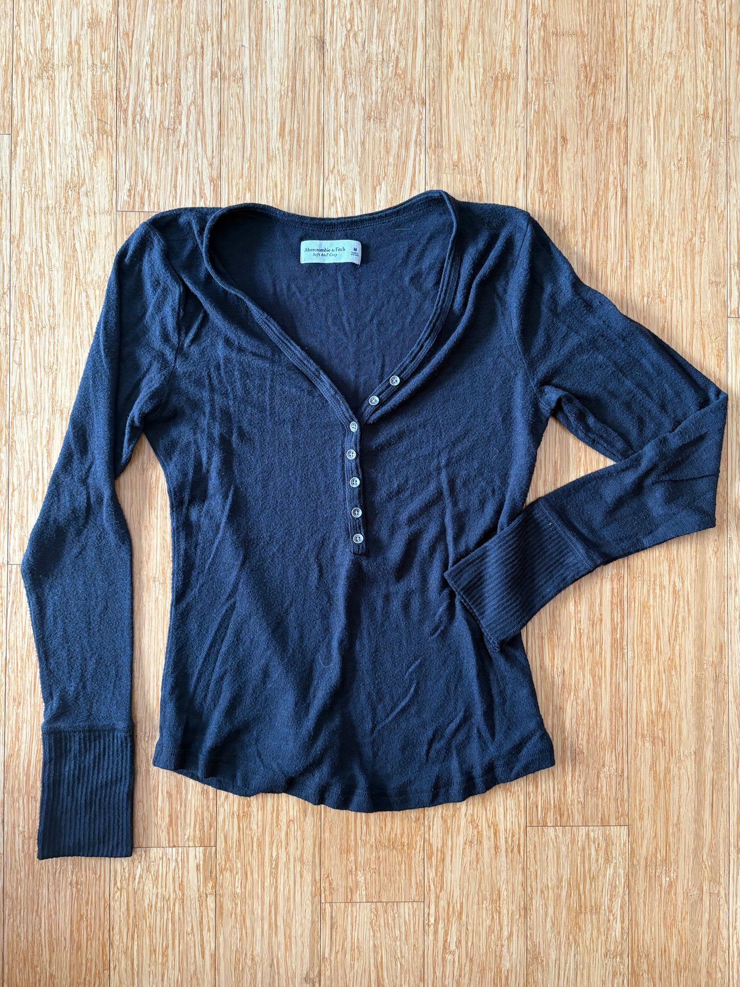 Women's A+F Long Sleeve Shirt - Size M