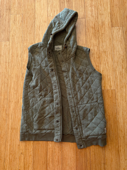 Women's Passenger (Australian Company) Heavy Quilted Vest - NWOT - Size L (Runs Big)